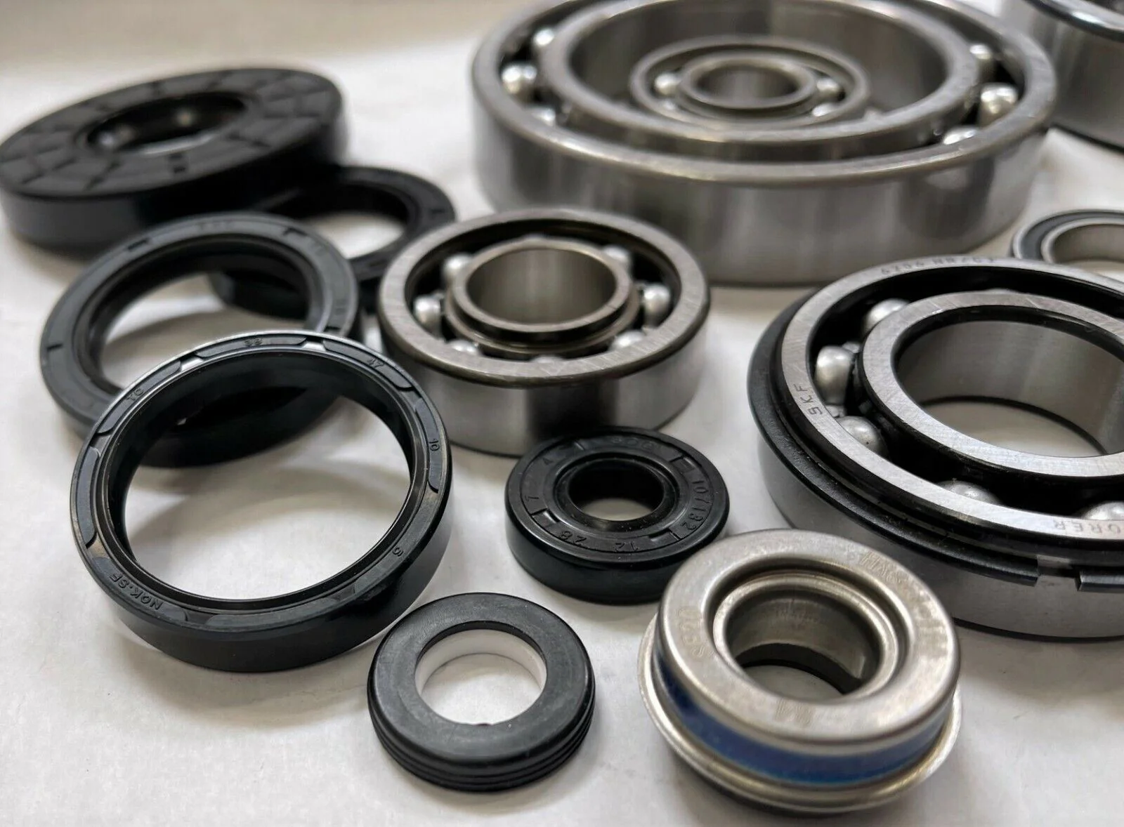 YFZ450 YFZ 450 Complete Bearings Kit Crankcase Trans Bottom End Bearing Seals - Image 2